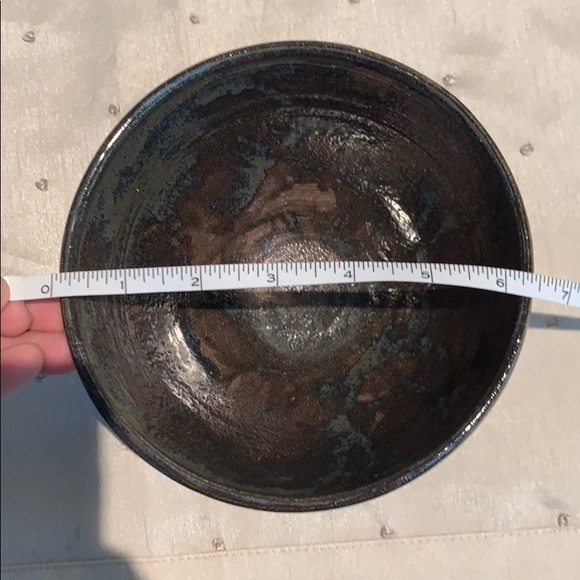 Handmade pottery bowl. - Picture 3 of 6